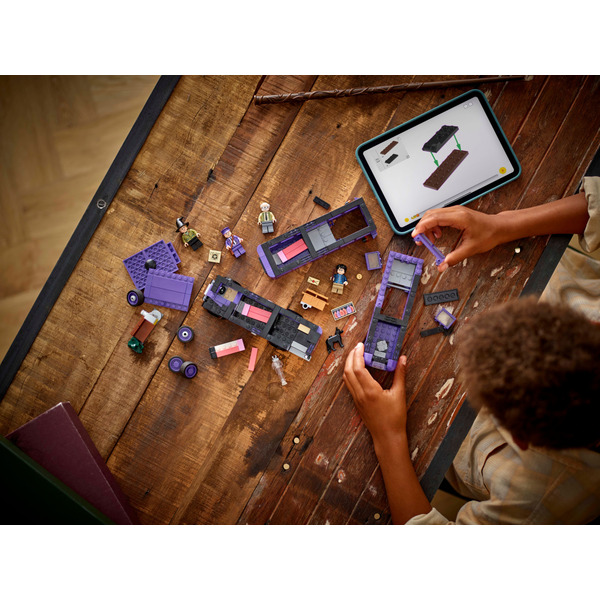 Конструктор LEGO Harry Potter: Пригоди на Лицарському автобусі - набір з 499 елементів (76446)