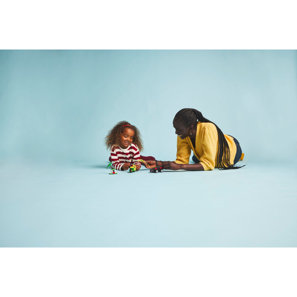 LEGO Spidey: Электромобильные Гонки с Динозаврами