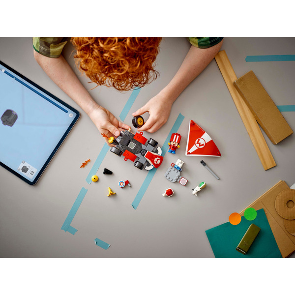 LEGO 72032 Super Mario Mario Kart - Стандартный карт.