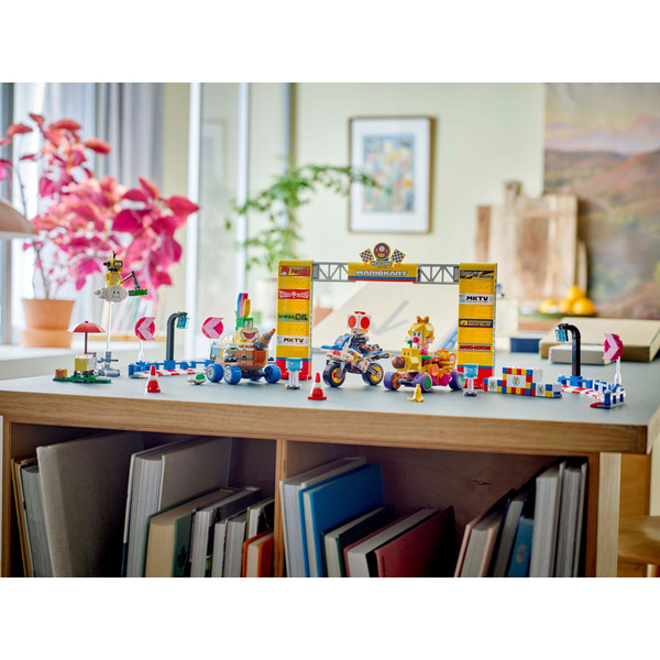Конструктор LEGO Super Mario: Mario Kart Baby Peach & Grand Prix. Набір 72036