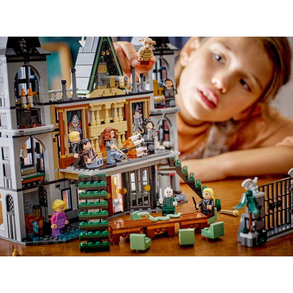 LEGO Harry Potter: Маєток родини Мелфой 1601 деталь (76453)