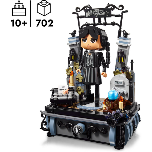 LEGO Wednesday Addams: Фігурка Wednesday Addams з 702 елементів (76780)