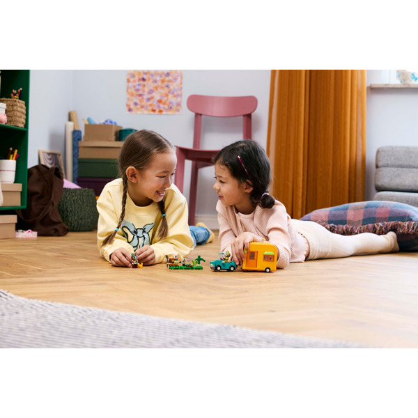 LEGO Animal Crossing Лейф і його караван та садова крамниця - набір конструктора на 263 деталі (77054)