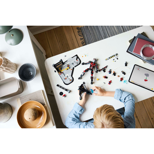 LEGO Super Heroes Marvel: Перший месник - Протистояння Пригодницька битва