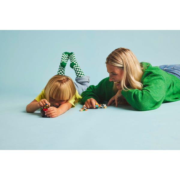 Блочный конструктор LEGO 60461 City Красный фермерский трактор с прицепом и овцами