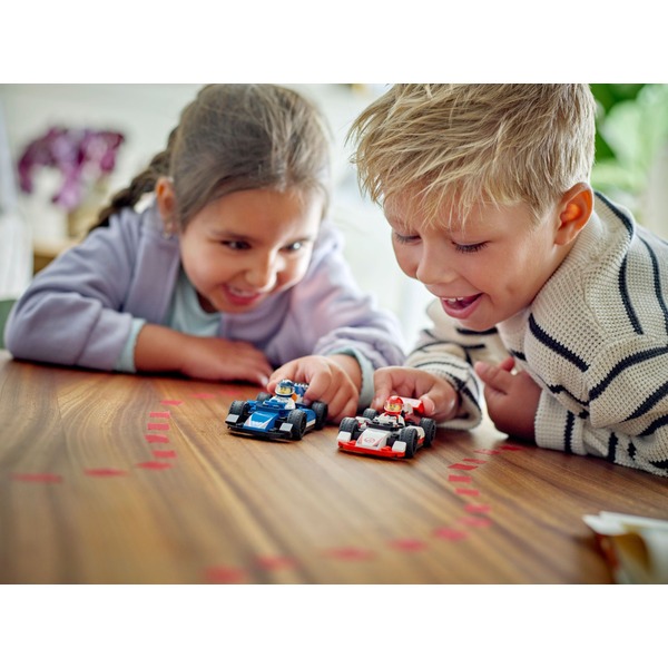 Блоковий конструктор LEGO City Автомобілі для перегонів F1 команд Williams Racing та Haas F1 (60464)