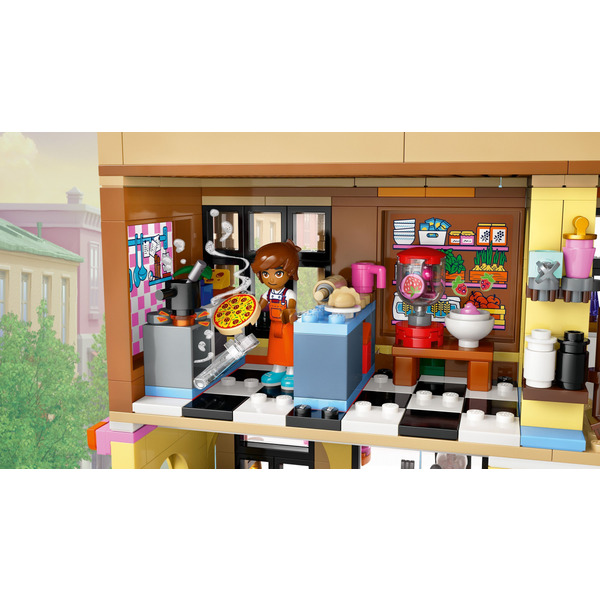 Блоковий конструктор LEGO Friends Ресторан і кулінарна школа (42655)