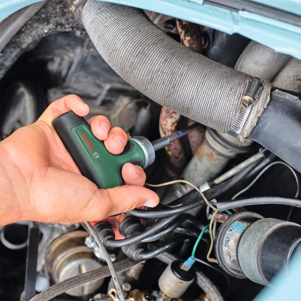 Викрутка Bosch з тріскачкою з Т-подібною рукояткою (1.600.A02.Z9S)