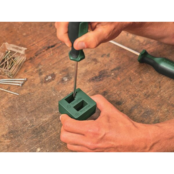 Магнит Bosch (1.600.A03.3BN)