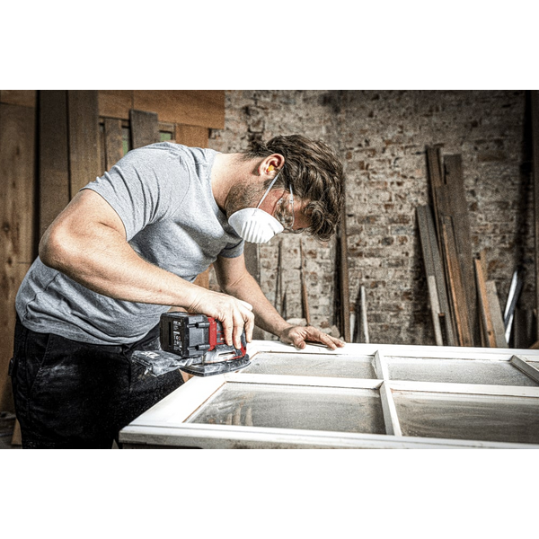 Шліфмашина вібраційна акумуляторна SKIL 3720 CC Compact без АКБ та ЗП (SR1E3720CC)