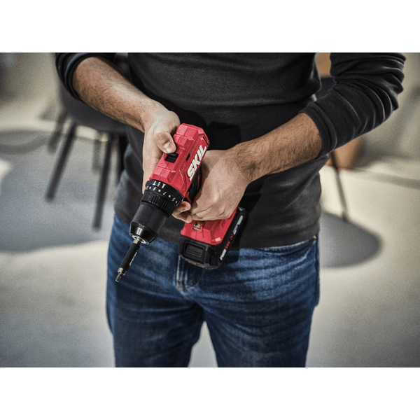 Шурупокрут-дриль ударний акумуляторний SKIL 3021 HB (CD1E3021HB)