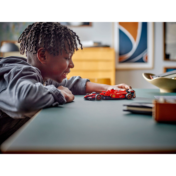 LEGO Speed Champions: Автомобіль для перегонів F1 Ferrari SF-24 (77242) - конструктор з 275 деталей