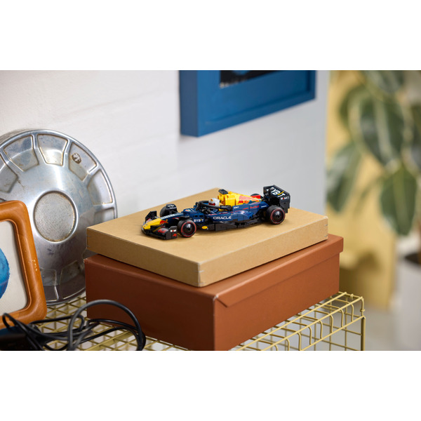 LEGO Speed Champions Oracle Red Bull Racing RB20 F1 Конструктор