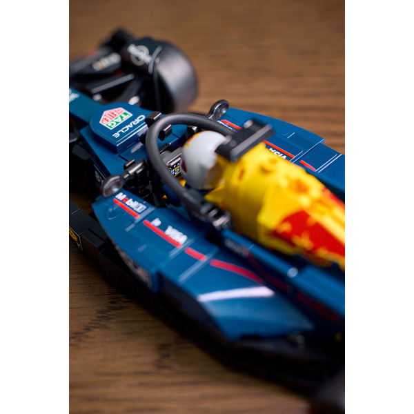 LEGO Speed Champions Oracle Red Bull Racing RB20 F1 Конструктор
