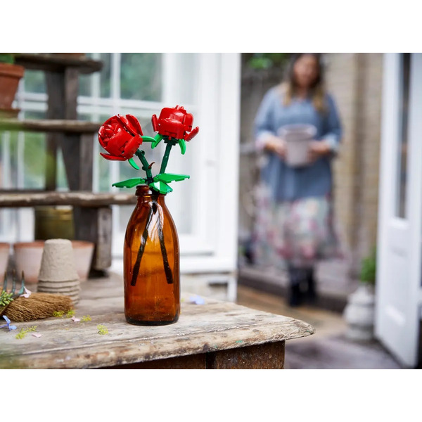 Конструктор LEGO Iconic Троянди (40460)