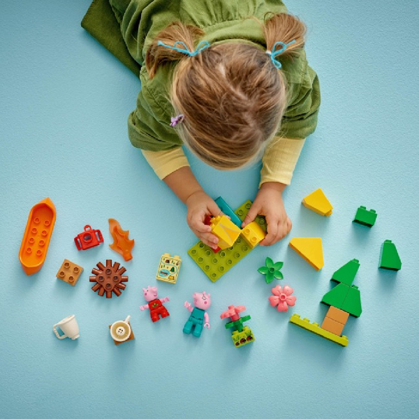 Конструктор LEGO DUPLO Peppa Pig "Туристичний похід" 32 деталі (10452)