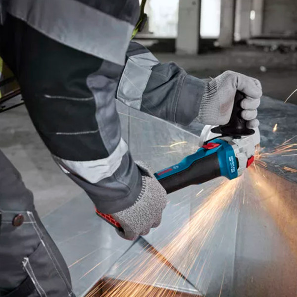 Шліфмашина кутова акумуляторна Bosch GWS 18V-8 125мм 18В 1x4А·год 0-11000об·хв 1.6кг кейс ЗП GAL 18V-40