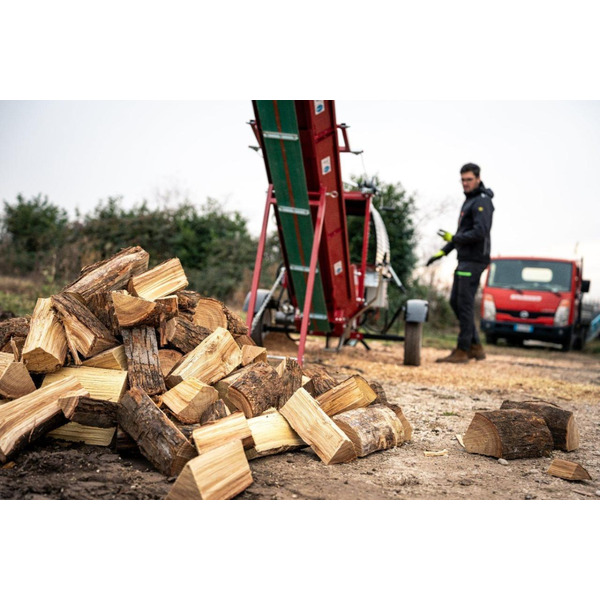 Полуавтоматическая машина для резки и раскола дров Brugger SA38