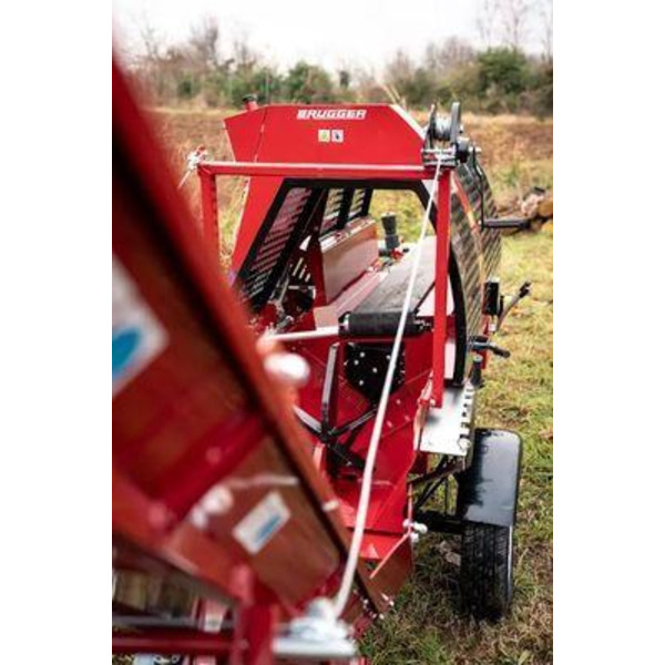 Напівавтоматична машина для різання і розколу дров Brugger SA48 Pro