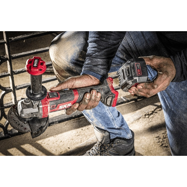 Шліфмашина кутова акумуляторна SKIL 3930 CB XP 125мм (AG1E3930CB+BC1E3110AA)