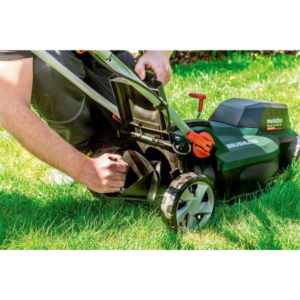 Газонокосарка акумуляторна Metabo RM 36-18 LTX BL 36, Li-Power, 18В 2*5.2Аг (601716650)