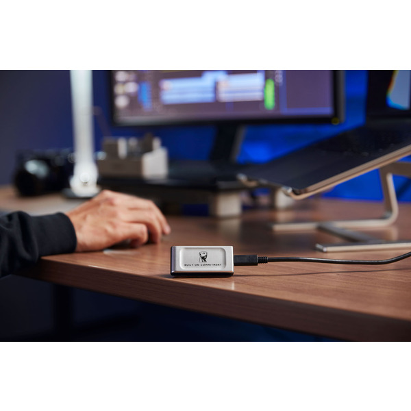 SSD-Накопичувач Kingston SXS2000/1000GA