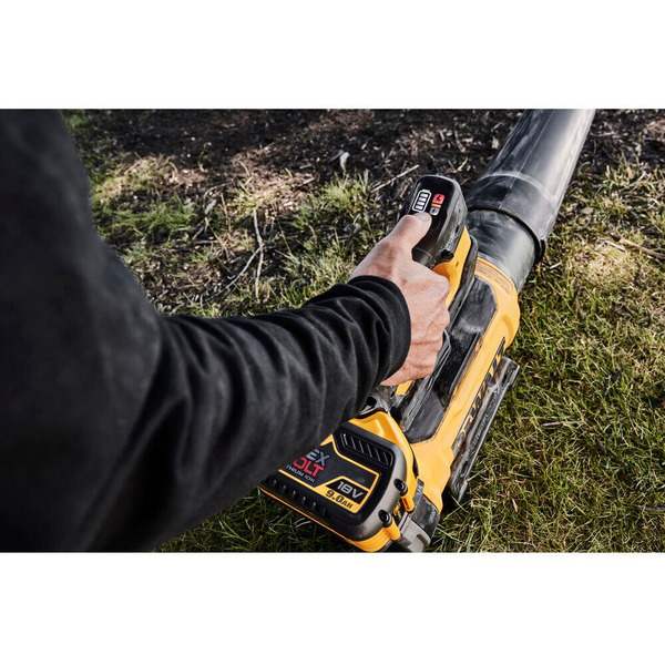 Повітродувка акумуляторна безщіткова DeWALT DCMBL777N