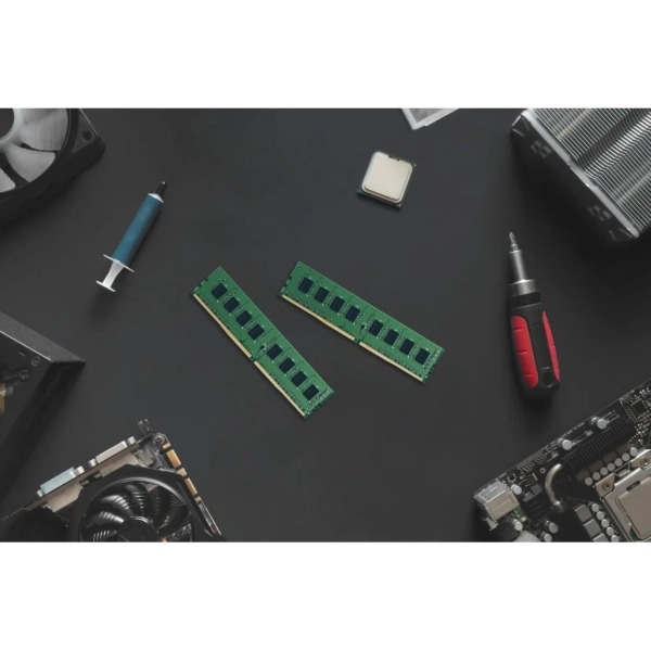 Оперативна пам'ять Goodram GR3200D464L22/16G