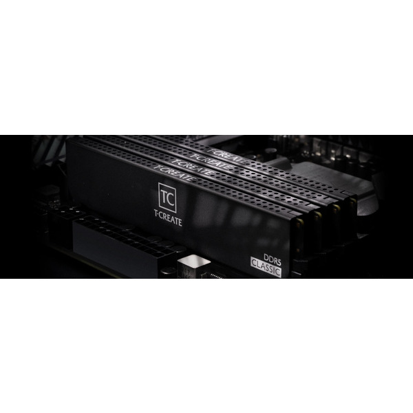 Оперативна пам'ять Team T-Create Classic CTCCD532G5600HC46DC01