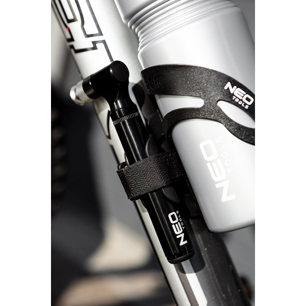 Насос велосипедний Neo Tools, з кронштейном для кріплення (91-015)