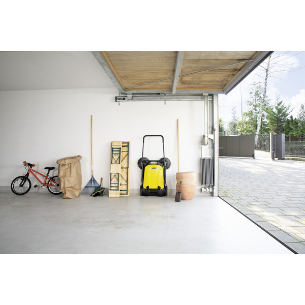 Karcher Подметальная машина S 4 Twin