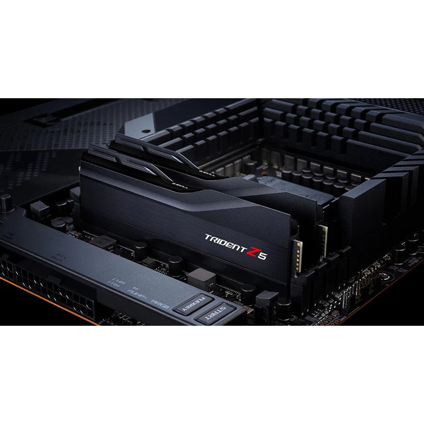 Оперативна пам'ять G.Skill Trident Z5 Black F5-6000J3636F16GX2-TZ5K