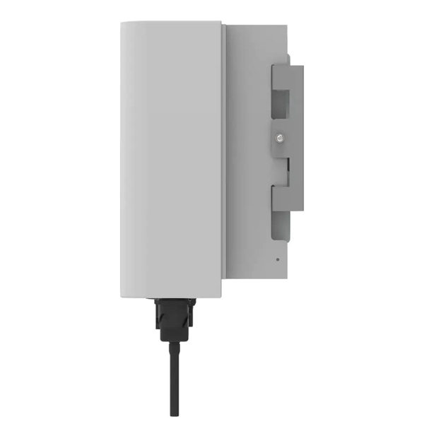 Инвертор для солнечной батареи Deye SUN-6K-G05P1-EU-AM2