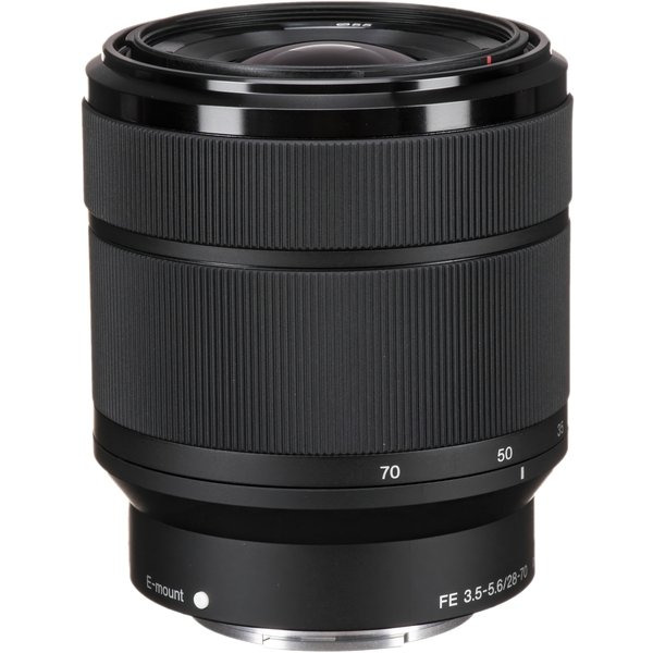 Зеркальный фотоаппарат Sony Alpha A7 IV kit (28-70mm) OSS (ILCE7M4KB.CEC)