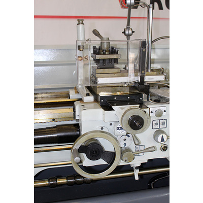 Универсальный токарный станок CORMAK 460x1500