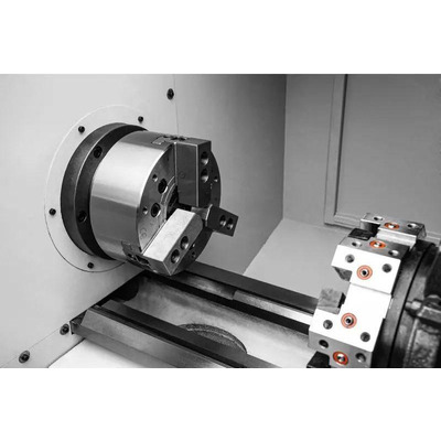 Токарный станок с ЧПУ Cormak 320x750 с гидравлическим патроном