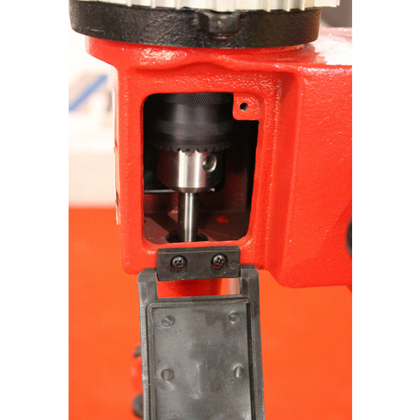 Довбальний верстат Holzmann STM 26