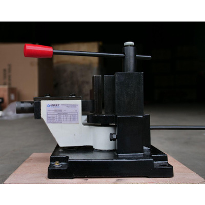 Универсальный листогибочный станок MAST Metalltechnik M-UB100A