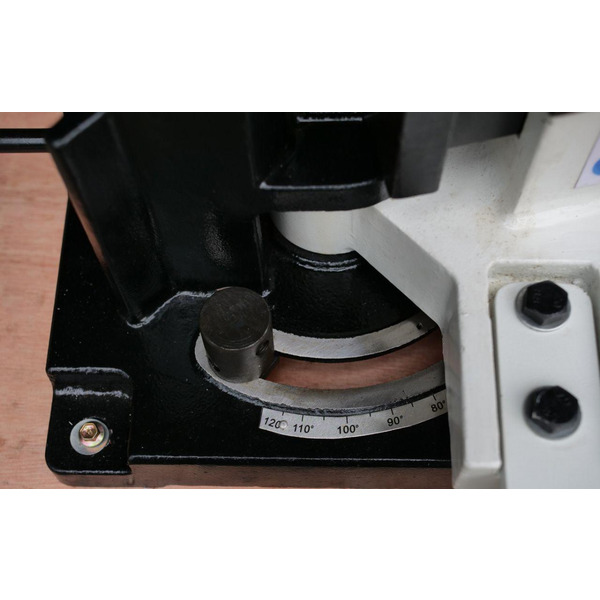 Універсальний листозгинальний верстат MAST Metalltechnik M-UB100A