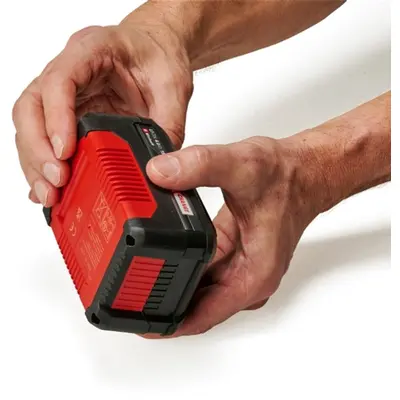 Einhell Набор аккумулятор + зарядное устройство 18V 4.0 Ah PXC Starter Kit