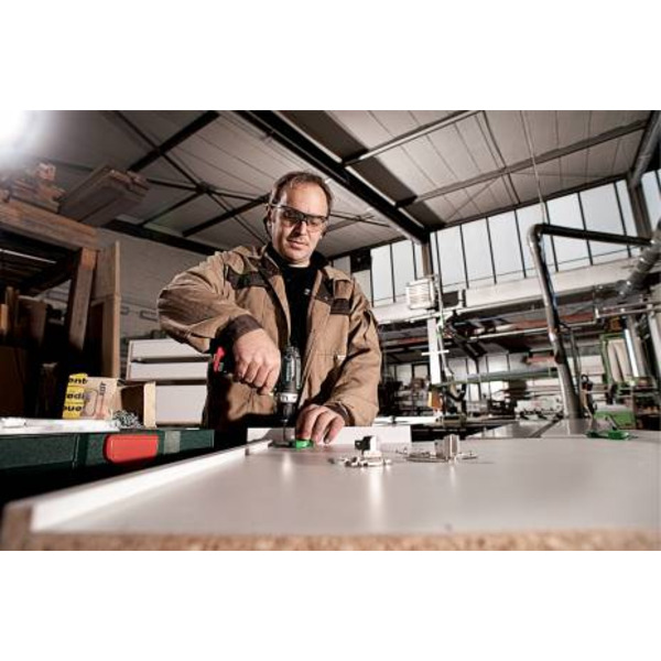 Акумуляторний дриль-шуруповерт Metabo BS Basic, 12V 2x2Ah (600984000)