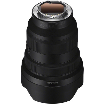 Sony 12-24mm f/2.8 GM для NEX FF