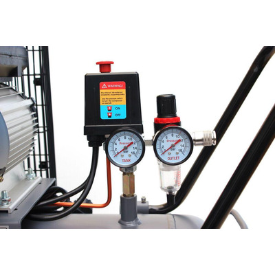 Компрессор безмасляный с ременным приводом TAGRED TA3390