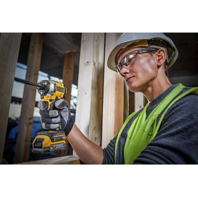 Набор из двух инструментов бесщеточных DeWALT DCK2051H2T