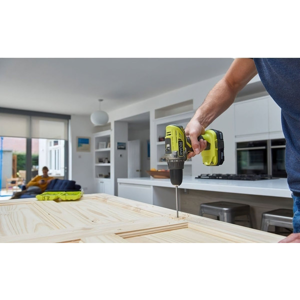 Аккумуляторная дрель-шуруповерт Ryobi ONE+ R18PD3-0