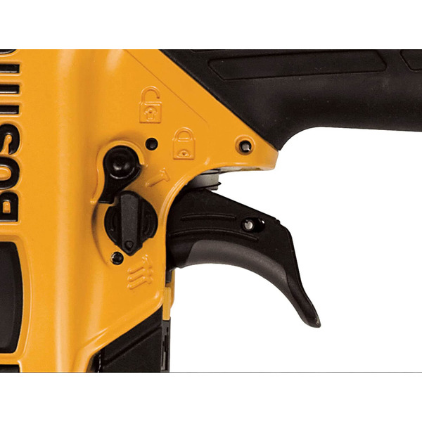 Степлер під скоби Bostitch SX1838-E