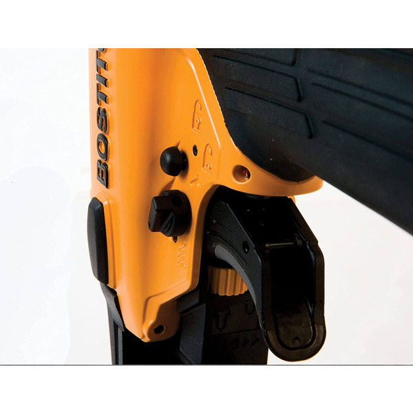 Степлер під скоби Bostitch SX1838-E