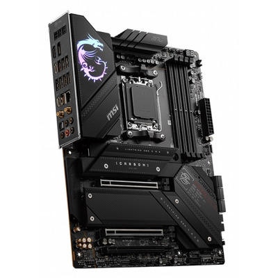 Материнська плата MSI MPG X670E Carbon WiFi Socket AM5