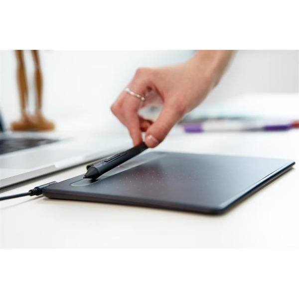 Графічний планшет Wacom Intuos S Black (CTL-4100K-N)