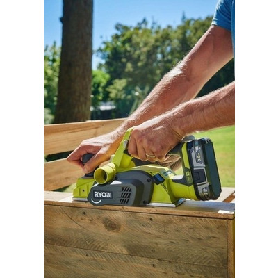 Рубанок Ryobi R18PL-0 82мм (5133002921)